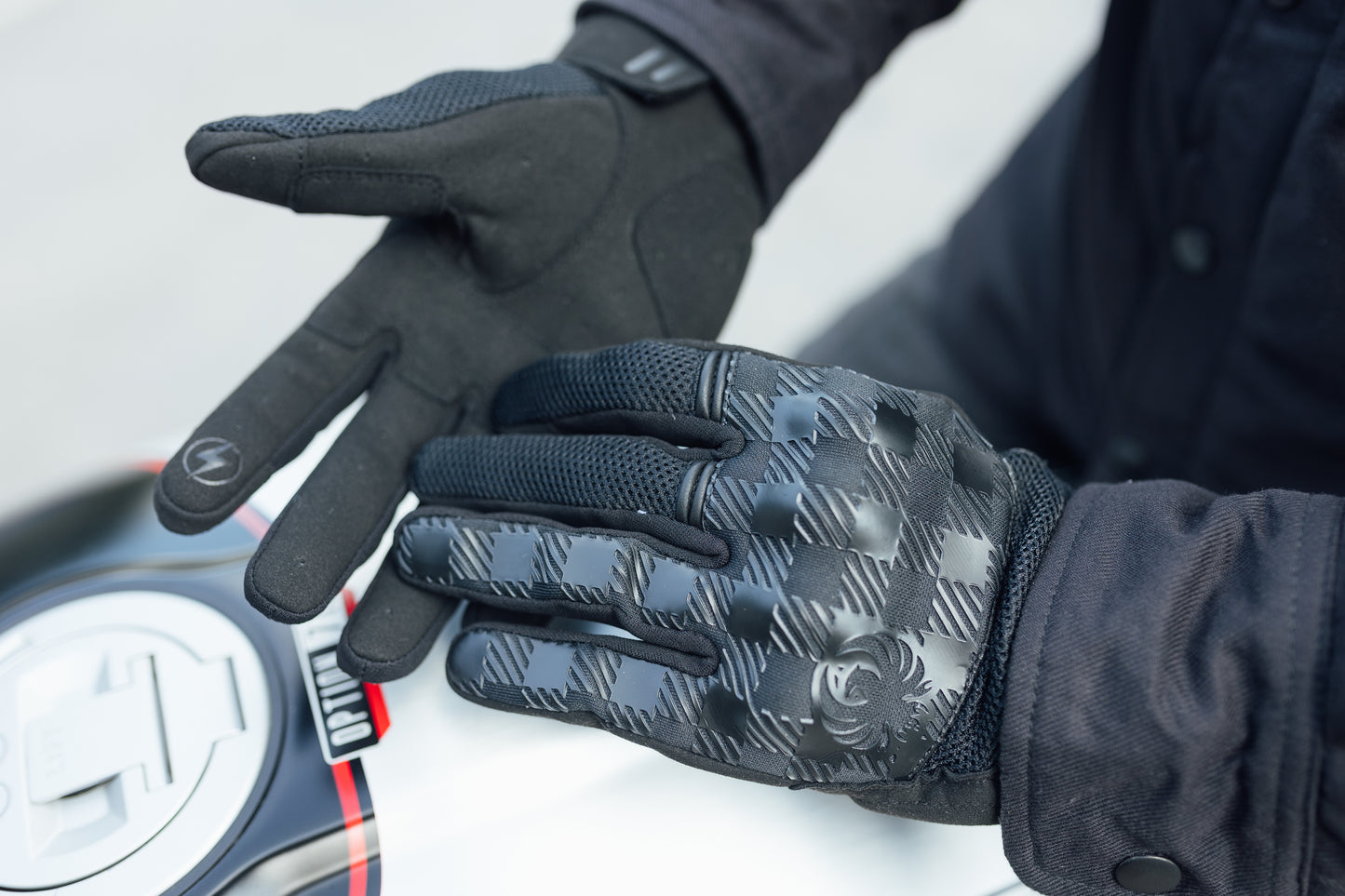 BARRETT MESH D3O GLOVE BLACK