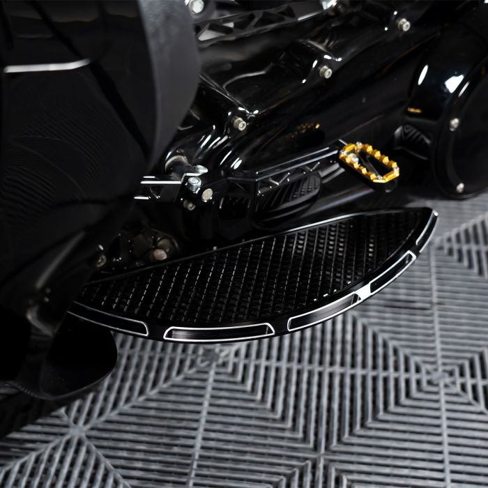 HOGWORKZ® Heaterz Driver Floorboards for Harley® Touring & Softail '86-'25 | Black